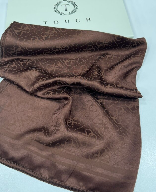 Guess Desen İpeksi Jakar Şal-75896-Kahve