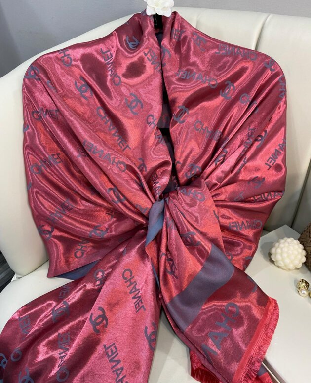 Chanel Çift Taraflı İpeksi Jakar Şal 614450 - Fuşya