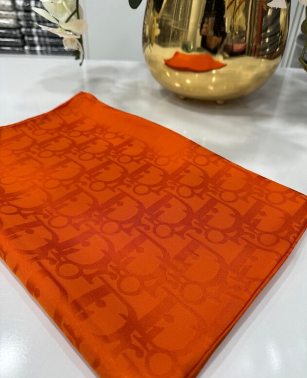 Dior Desen Pamuk İpeksi Jakar Şal 88731 - Turuncu