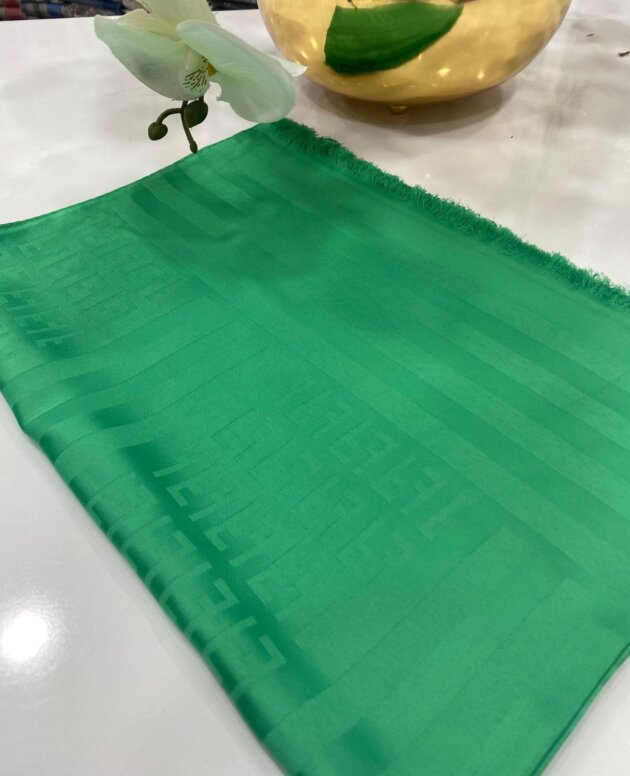 Fendi Pamuklu İpek Jakar Şal - Benetton