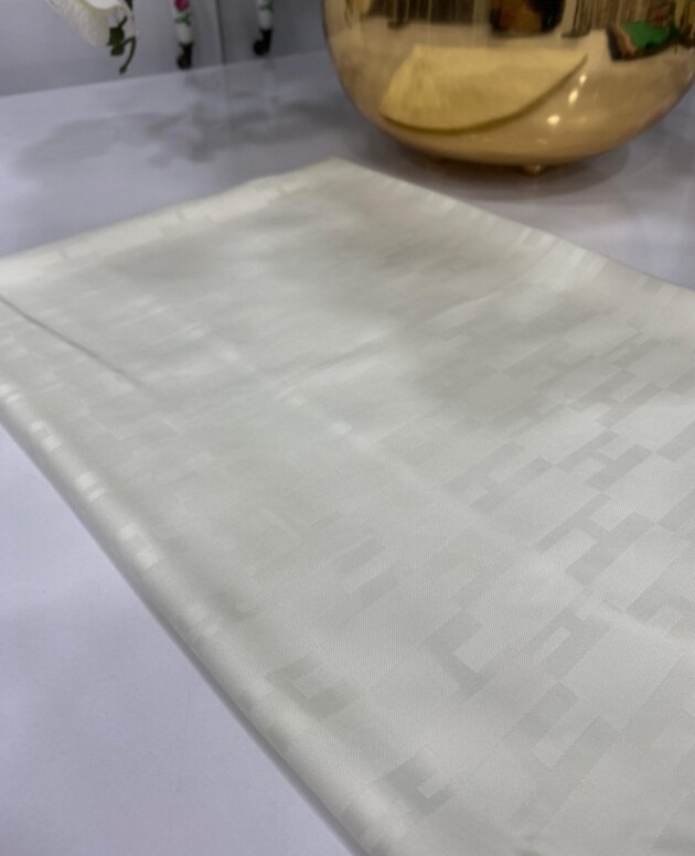 Hermes İpeksi Jakar Şal - Ekru