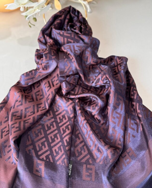 Fendi Çift Taraflı İpeksi Jakar Şal 614451 - Parlament