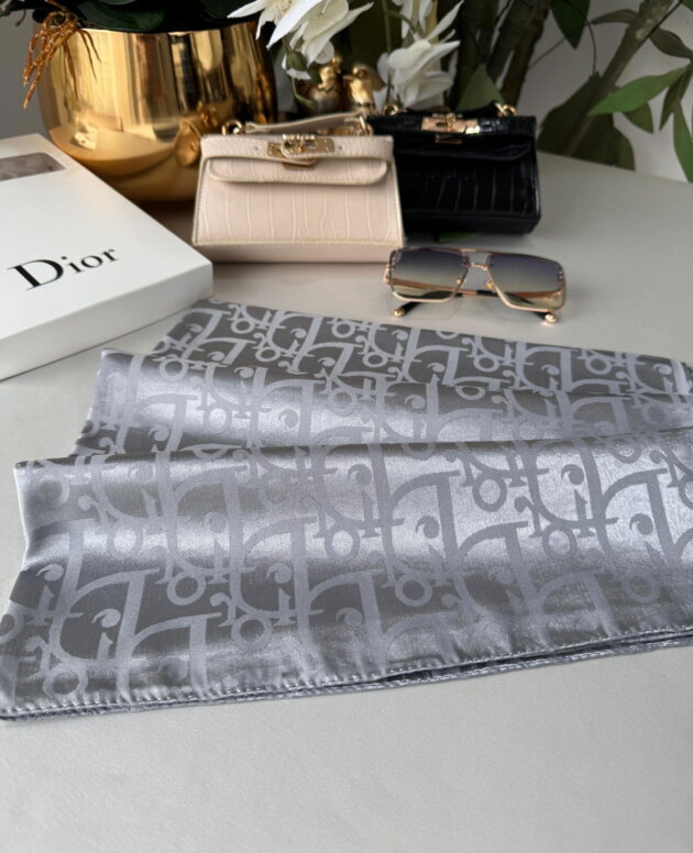 Dior Parlak İpeksi Jakar Şal 44121 - Gri
