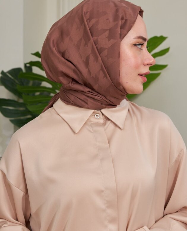 Kazayağı Desen Jakar Şal - Çikolata